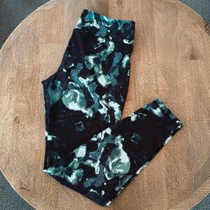 Old Navy floral leggings